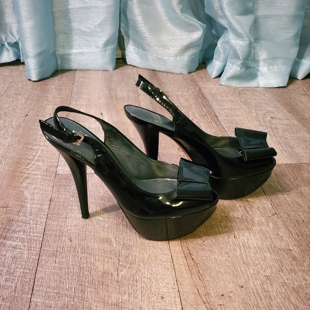 Stuart Weitzman black heels